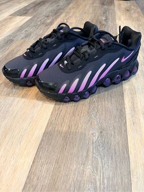 Nike Air Max Dn8 Women’s 7.5 Black Purple Pink Hard to Find Colorway NIB